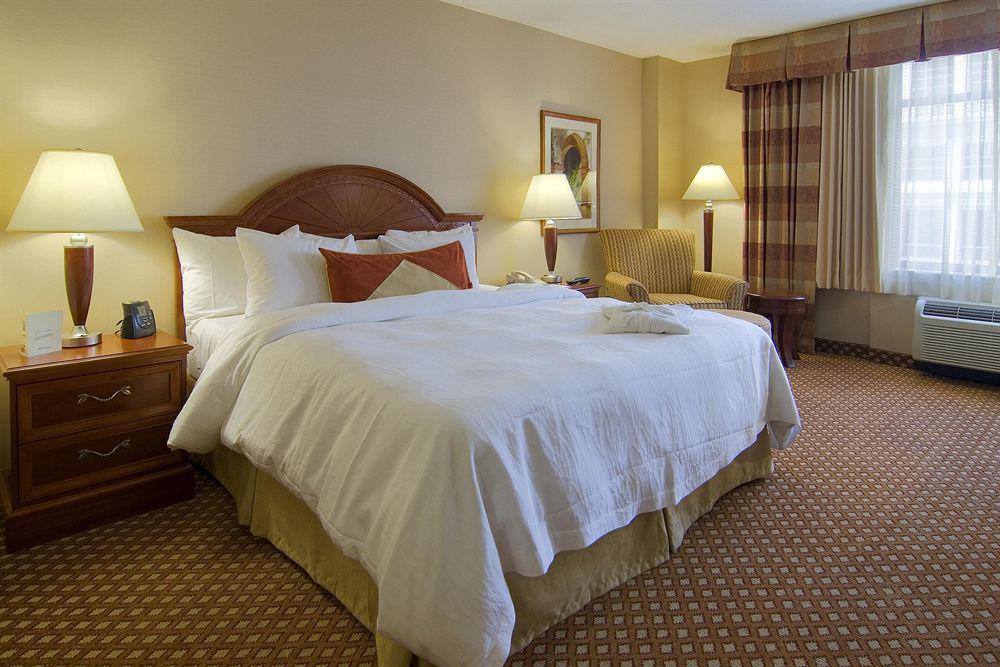 Hilton Garden Inn Washington Dc Downtown Phòng bức ảnh