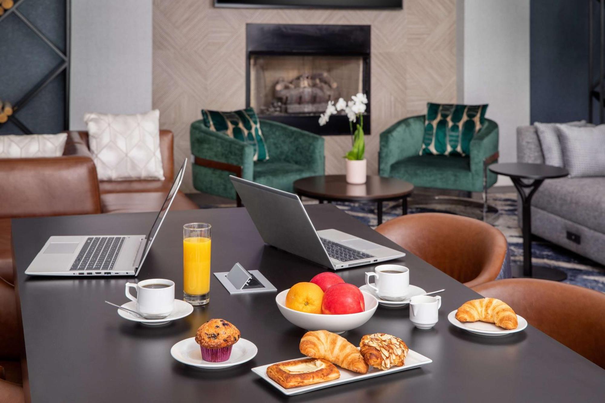 Hilton Garden Inn Washington Dc Downtown Ngoại thất bức ảnh